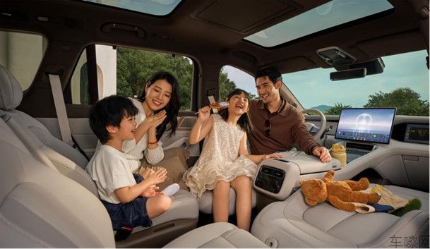 ★对外公开★【上市新闻稿】29.98万元-32.98万元!大六座安全豪华SUV腾