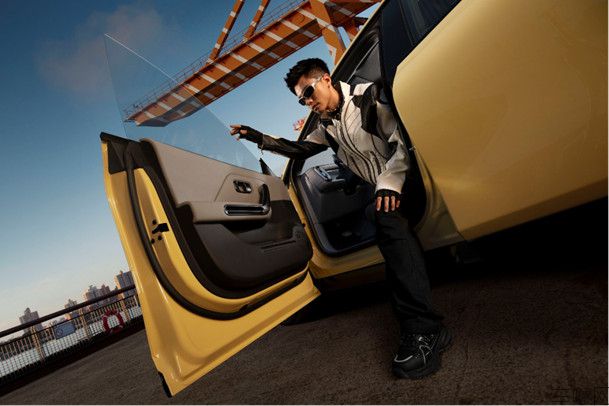 【新闻稿】限时惊喜价9.28万起!零跑Lafa5正式上市 重塑10万级纯电轿跑价