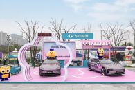 东风奕派作为官方唯一指定用车，护航2026武汉马拉松圆满举行