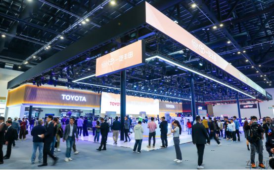 【新闻稿】“领时代 智未来”，一汽丰田精彩亮相2026年北京国际车展265.jp