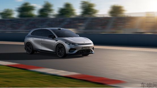 【新闻稿】满配运动轿跑登场，零跑Lafa5 Ultra北京国际车展重磅上市135
