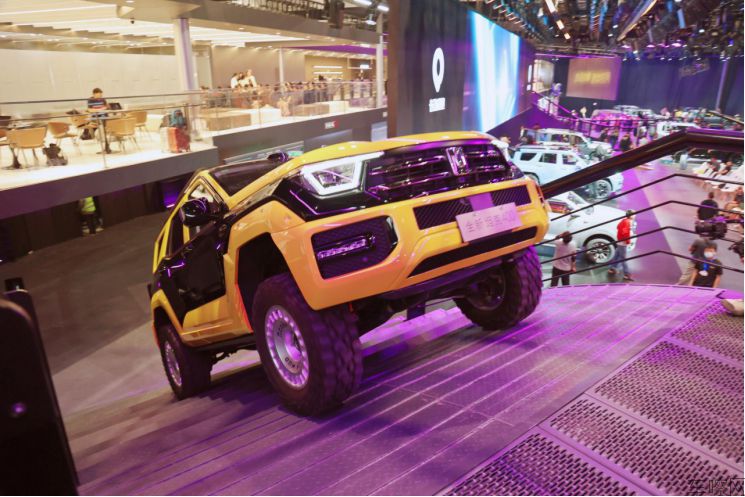 【新闻稿】坦克铁汉柔情燃动2026北京车展 全新坦克700领衔定义全域豪华新标杆