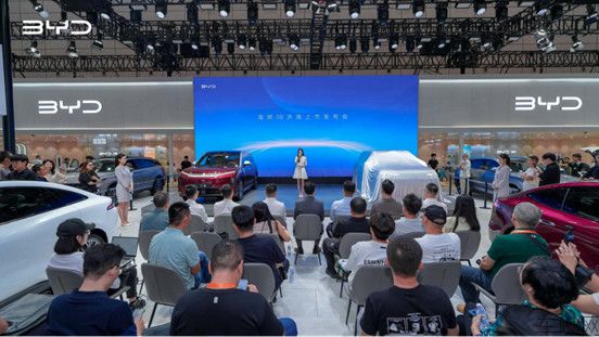阔境登场！比亚迪海狮08闪耀2026齐鲁秋季车展253.jpg
